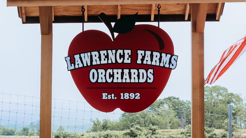 Lawrence Farms Orchards