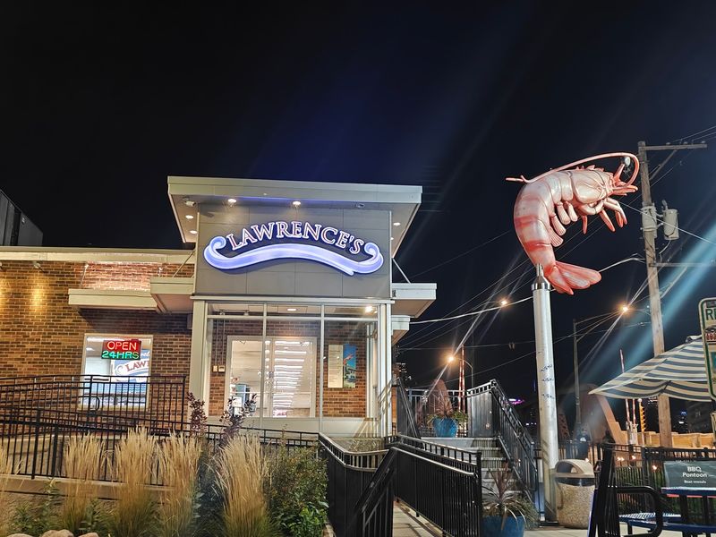 Lawrence's Fish & Shrimp, Chicago, IL