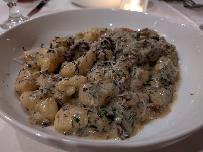 Lean Toward The Handmade Pastas