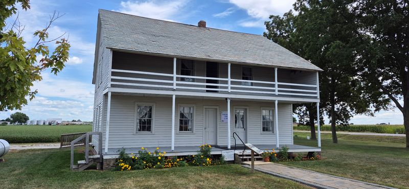 Learning At The Illinois Amish Heritage Center