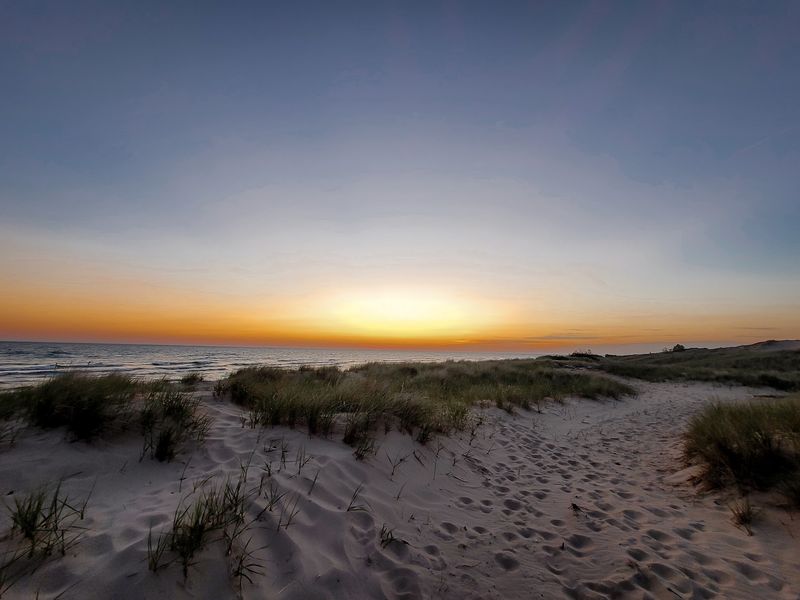 Leave Room For The Last Light