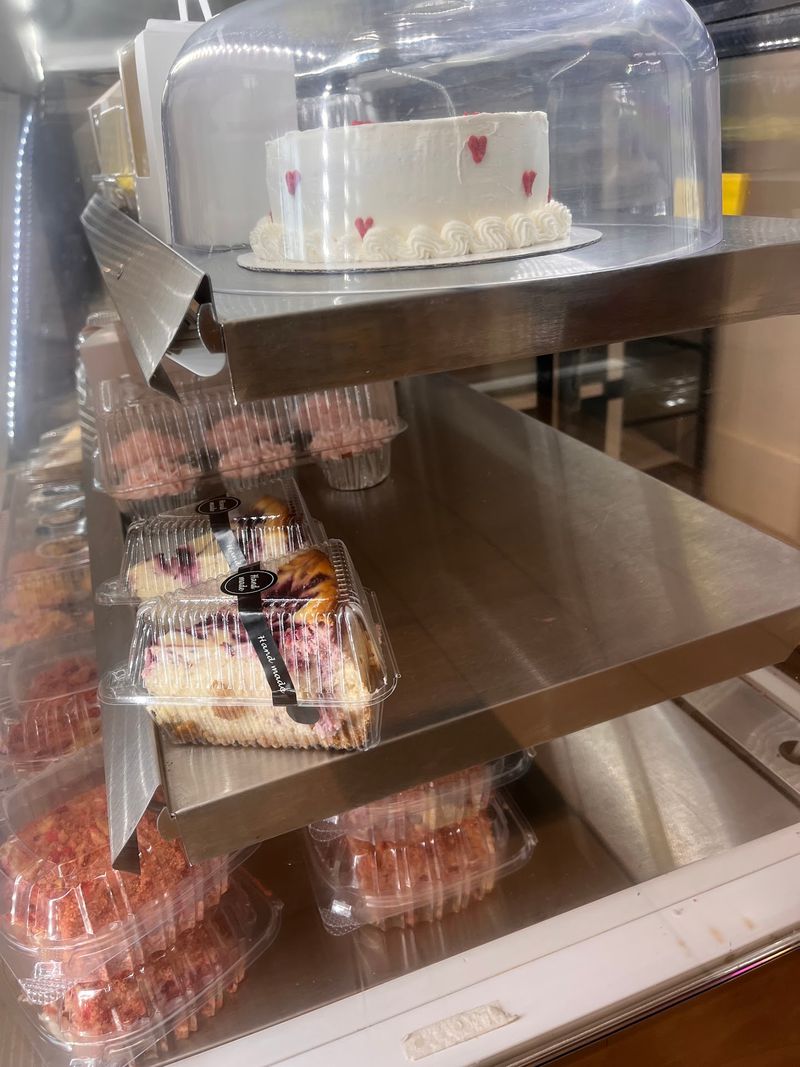 Lee Lee's Bakery