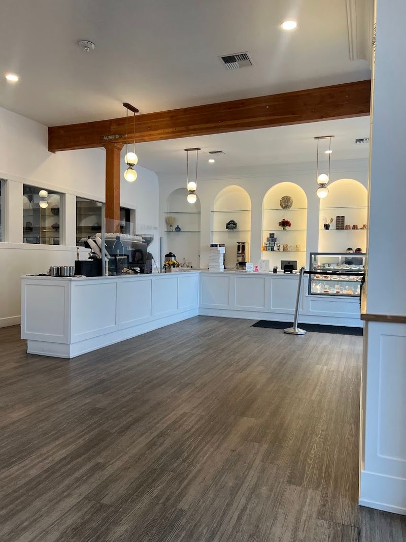 Left Bank Pastry, Olympia