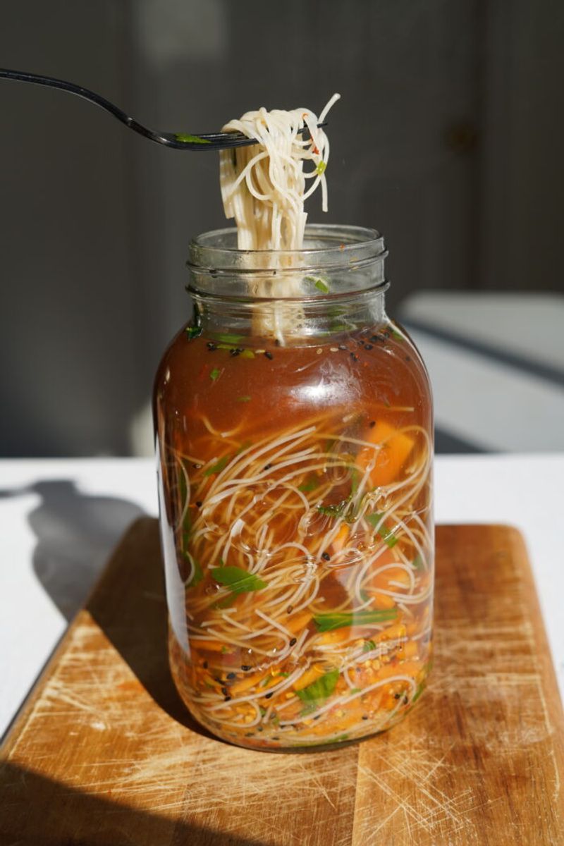 DIY Instant Noodle Jars
