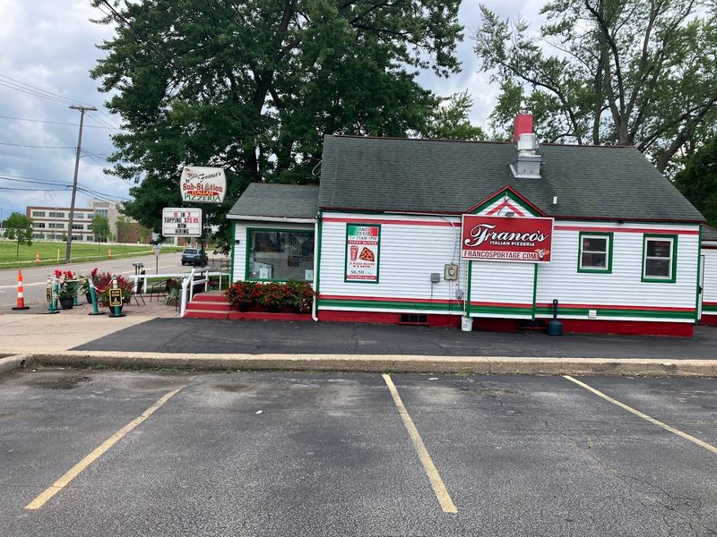 Franco’s Sub-Station & Italian Pizzeria, Portage