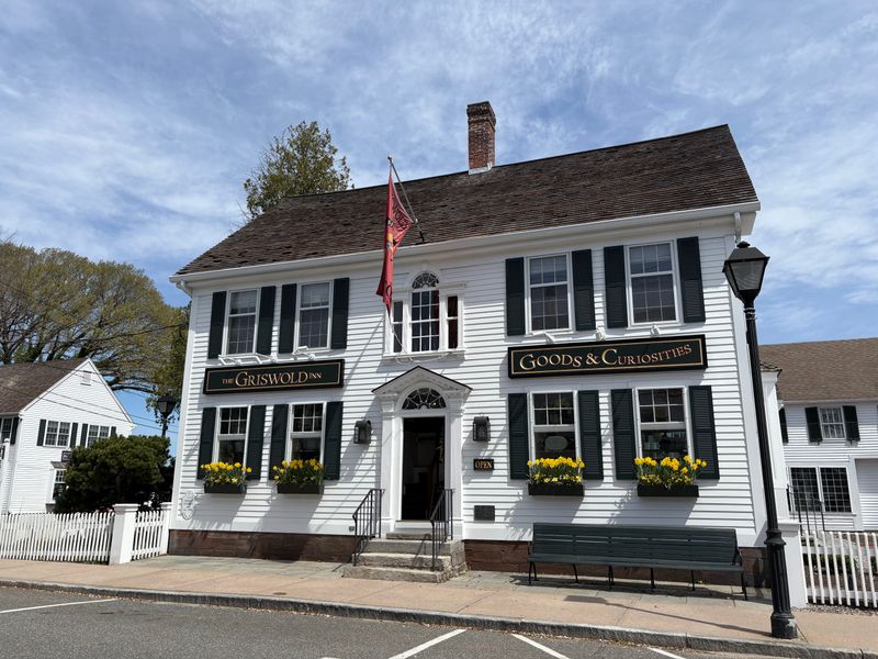 The Griswold Inn - Essex