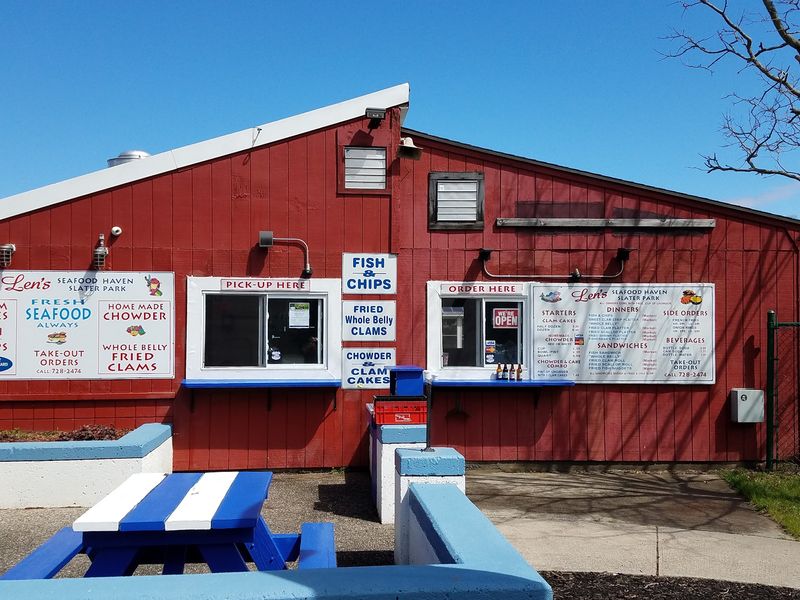 Len's Hot Dog Haven