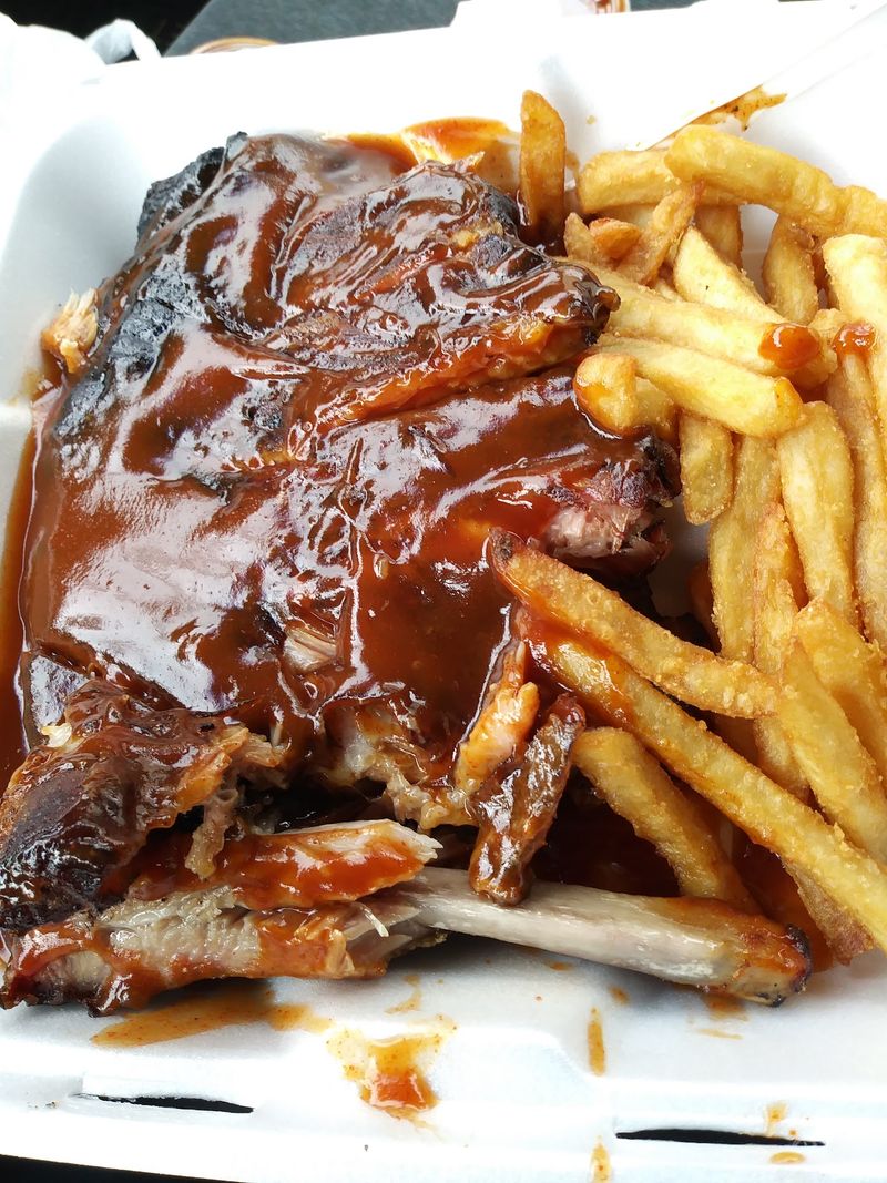 Leon's Barbeque Zone, Chicago, IL