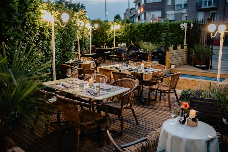 Let The Patio Steal The Show Let The Patio Steal The Show
