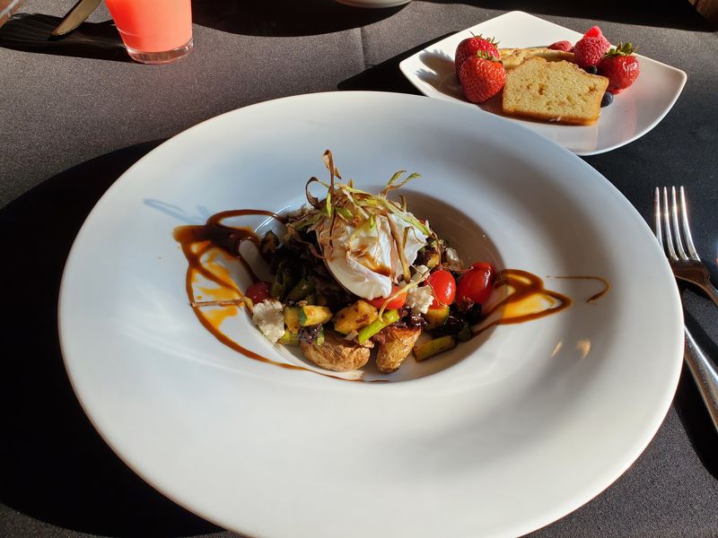 Let The Three Courses Set The Pace