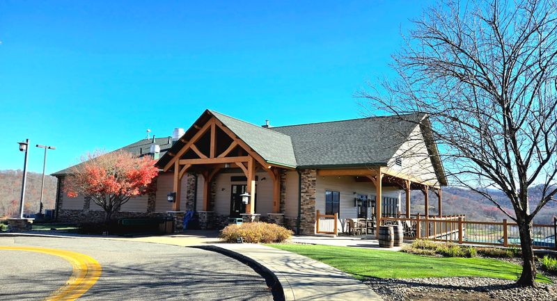 Lightburn's Restaurant At Stonewall Resort