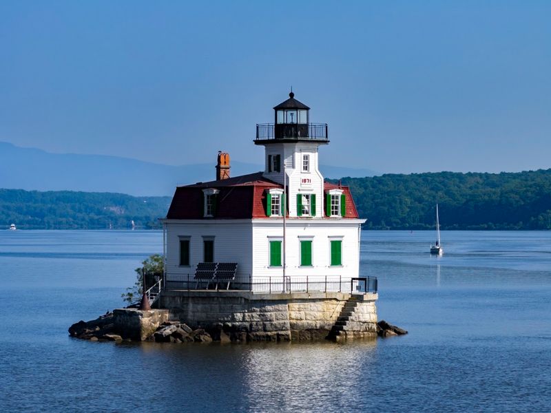 Lighthouse Park And Fort Gratiot Light Station