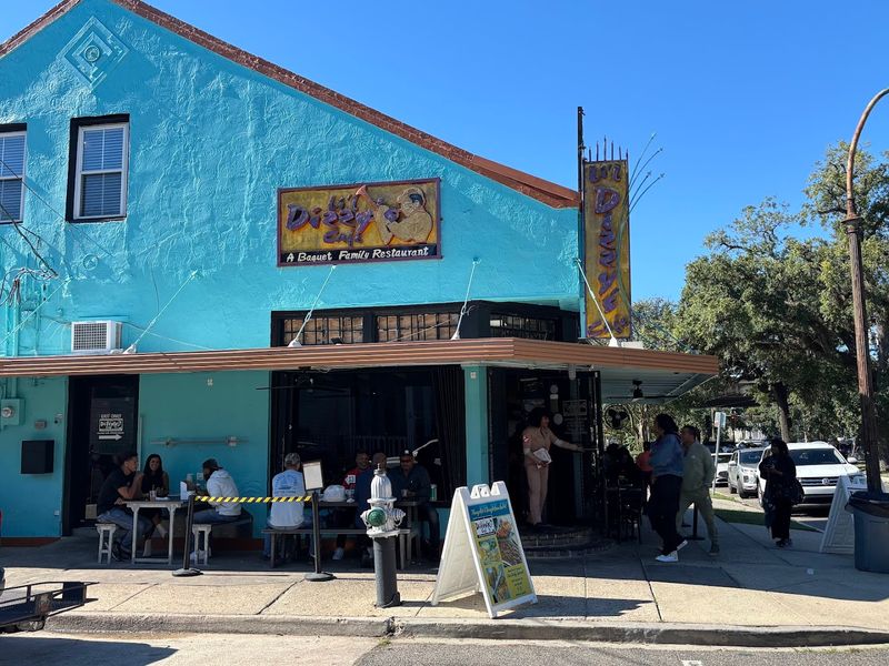 Li'l Dizzy's Cafe