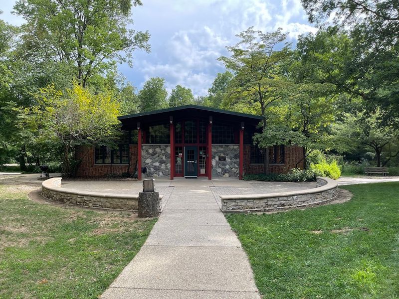 Lincoln Memorial Garden And Nature Center, Springfield