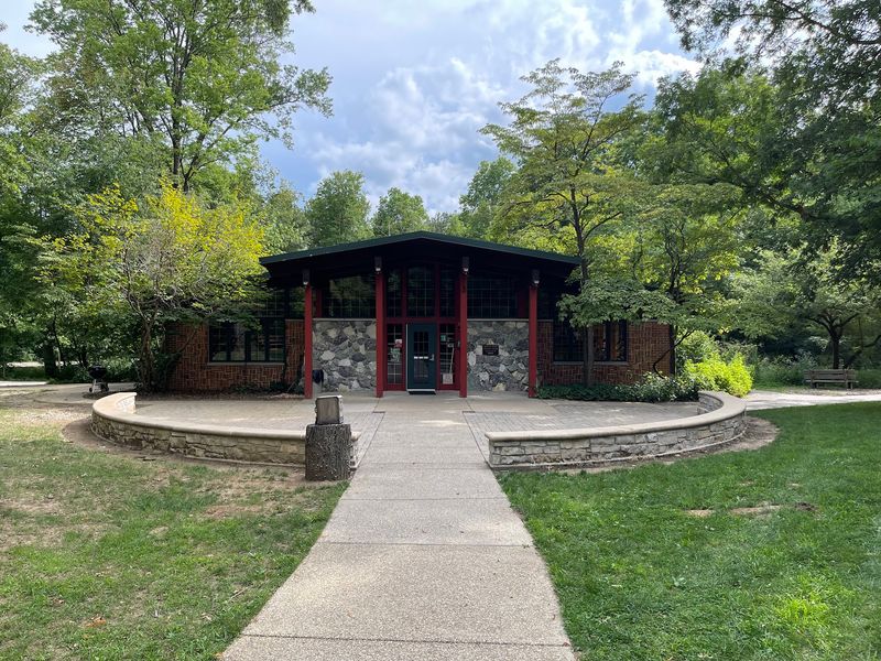 Lincoln Memorial Garden and Nature Center, Springfield, IL