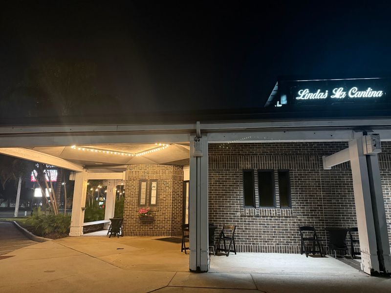 Linda's La Cantina Steakhouse