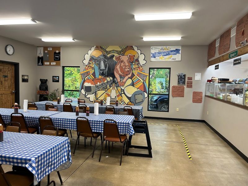 Ridgewood Brothers BBQ, Russellville