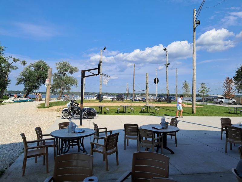 Captain's Quarters - Antioch