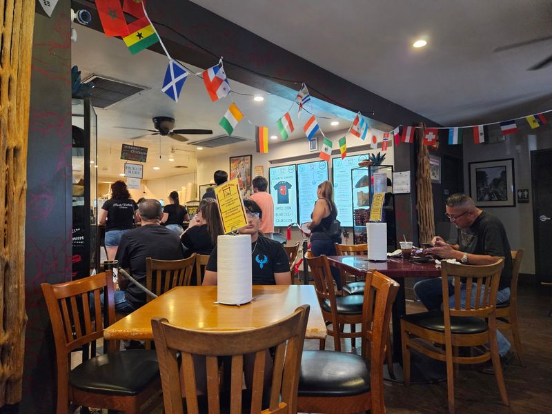 Lines, Crowds, and the Kind of Diner Who Loves It