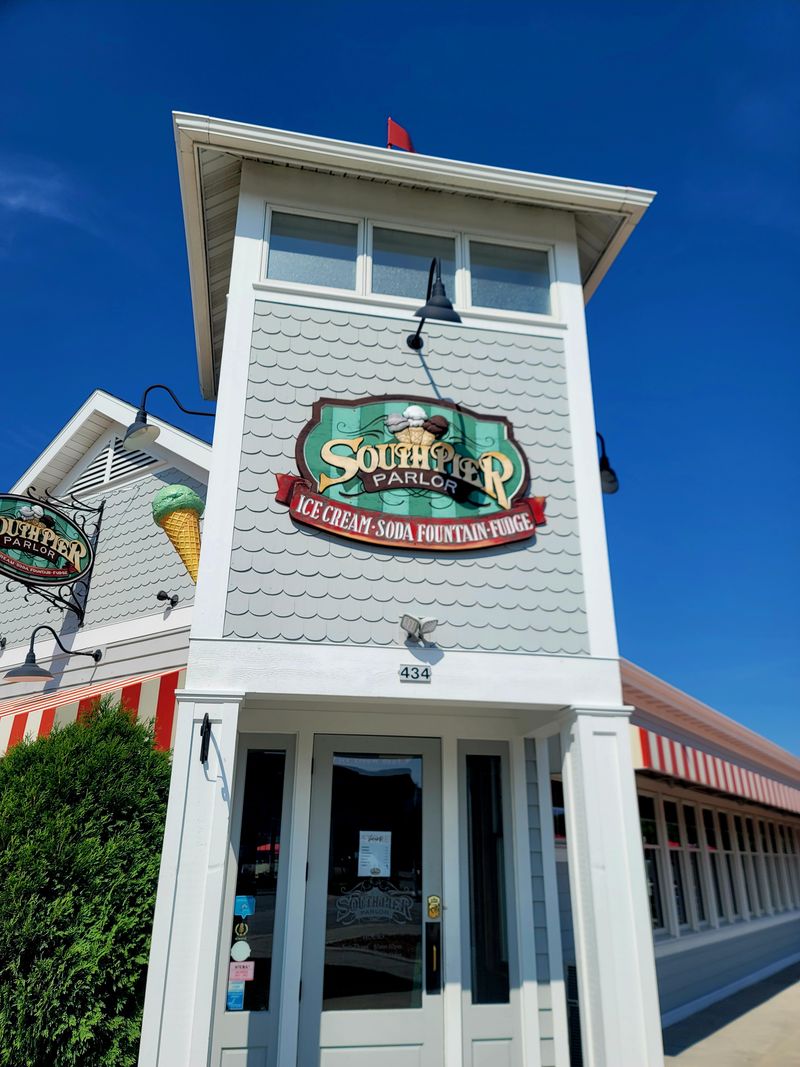 South Pier Parlor In Sheboygan