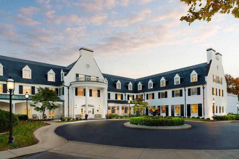 Lionne At The Nittany Lion Inn
