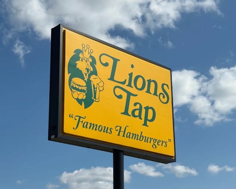 Lions Tap Lions Tap