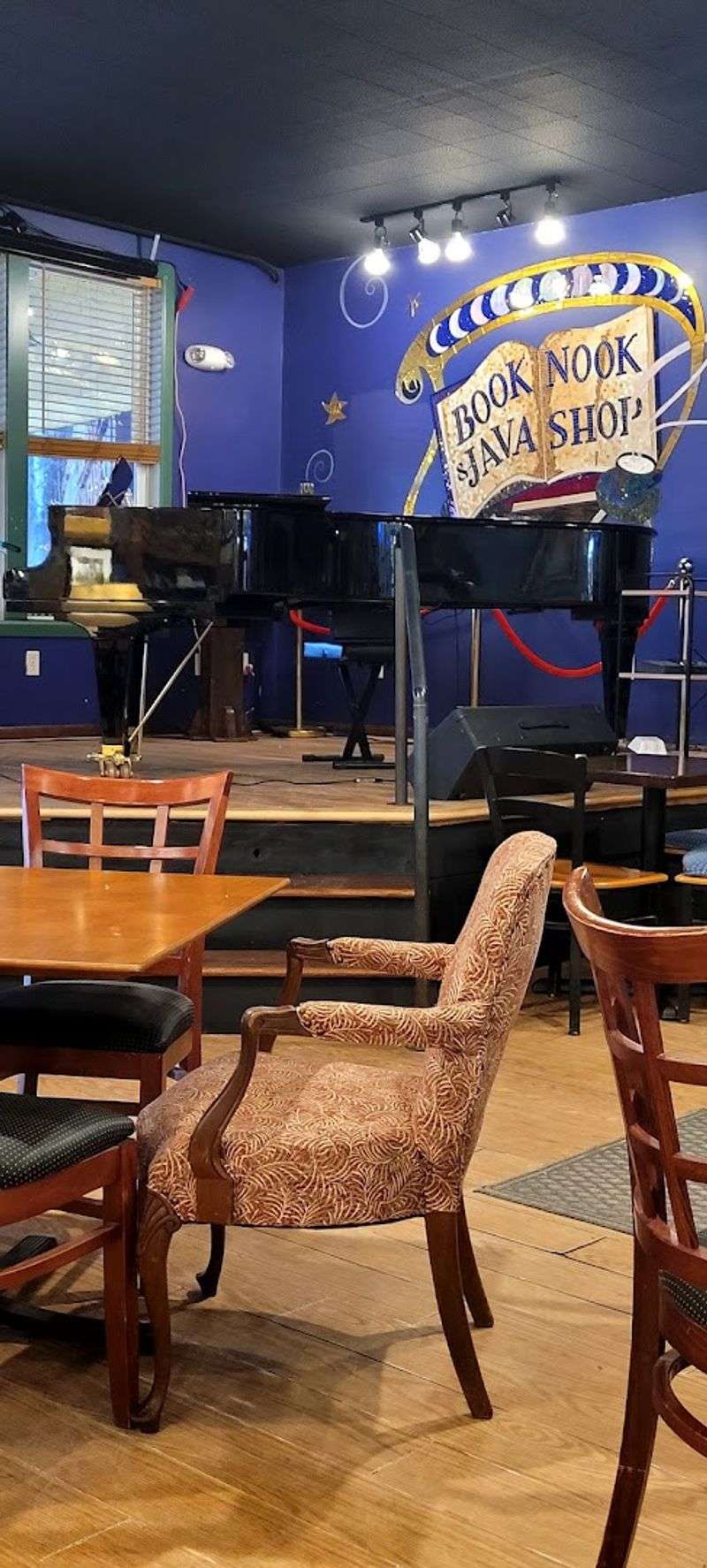 The Book Nook & Java Shop, Montague