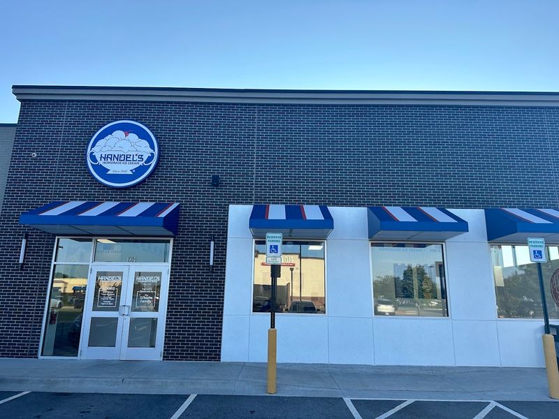 Handel's Homemade Ice Cream, Rogers