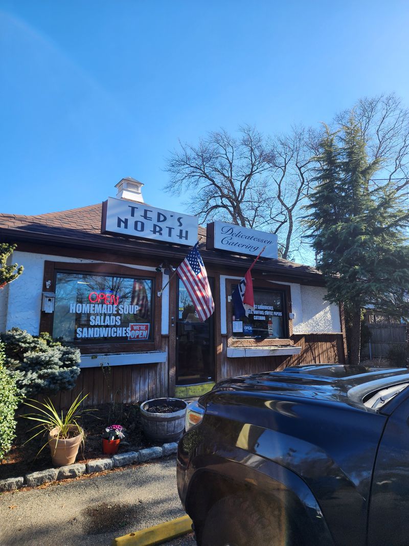 Ted’s North Delicatessen & Catering