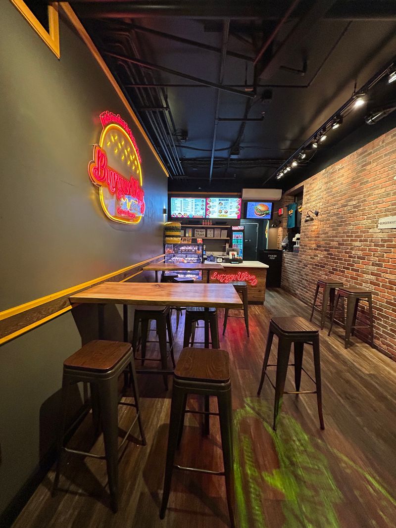 BurgerWay - New Haven