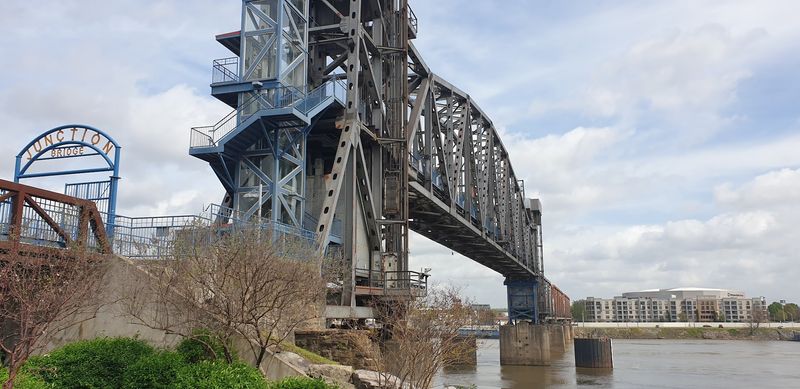 Little Rock (Pops On The River)