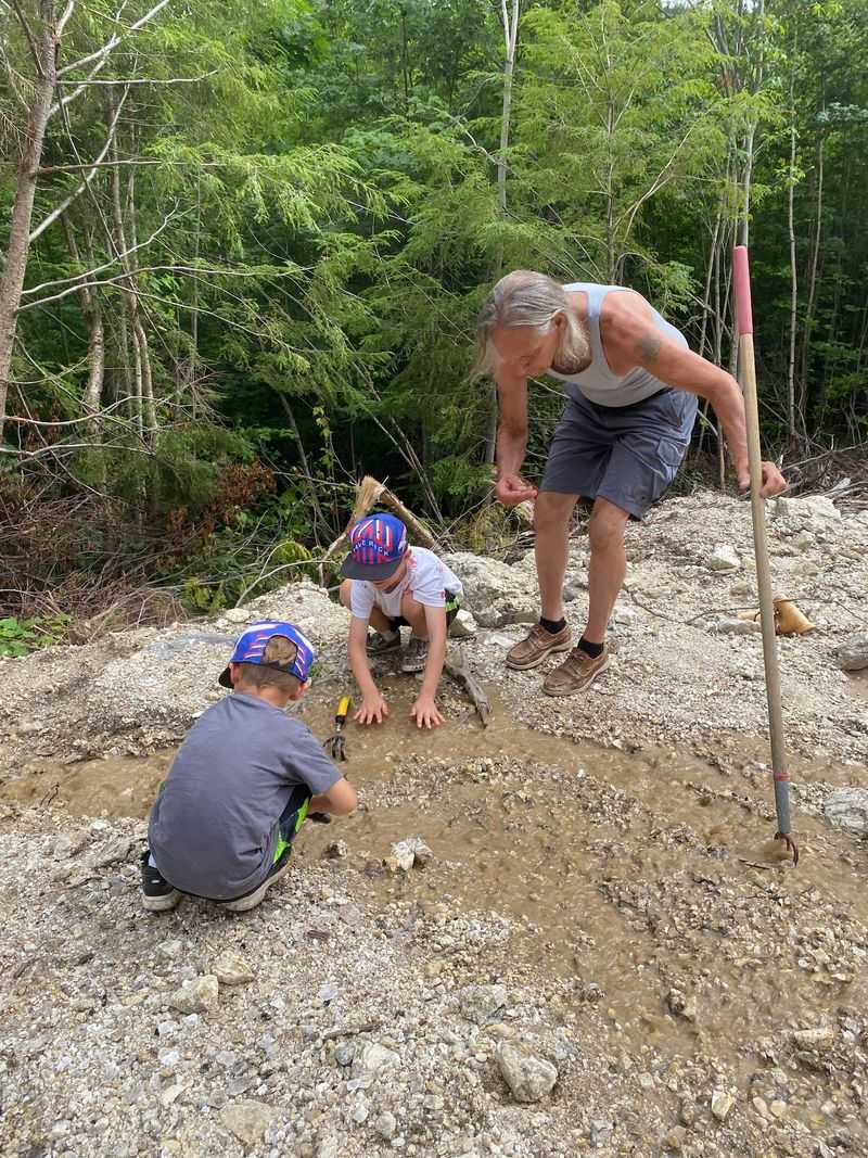 Little Rockhounds Fit Right In Up Here Little Rockhounds Fit Right In Up Here
