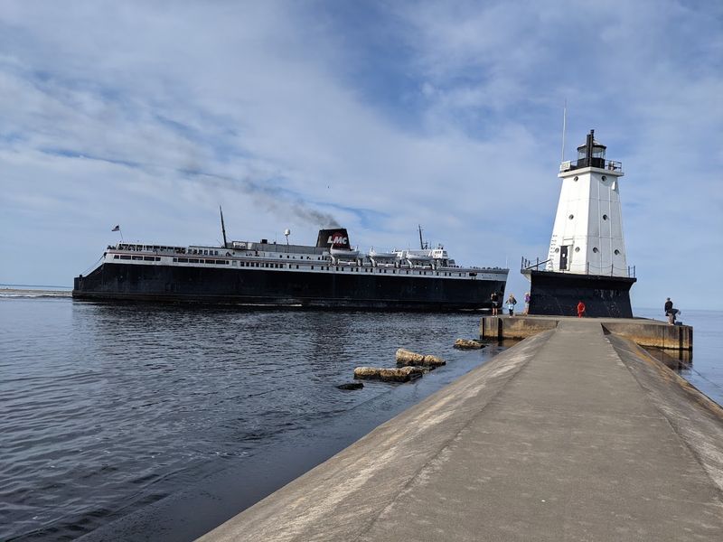 Ludington North Breakwater Light, Ludington