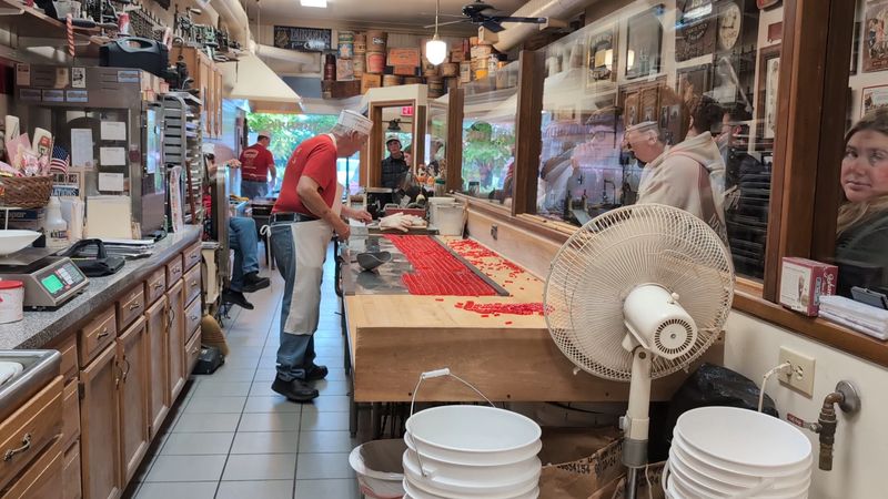 Live Candy-Making Demonstrations That Will Blow Your Mind