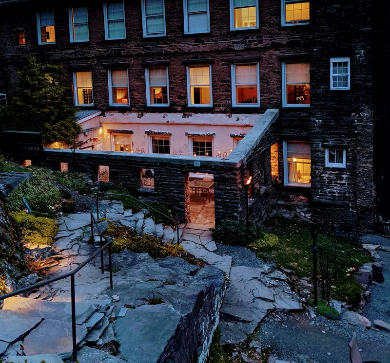 Service Quality Shows Genuine Hospitality