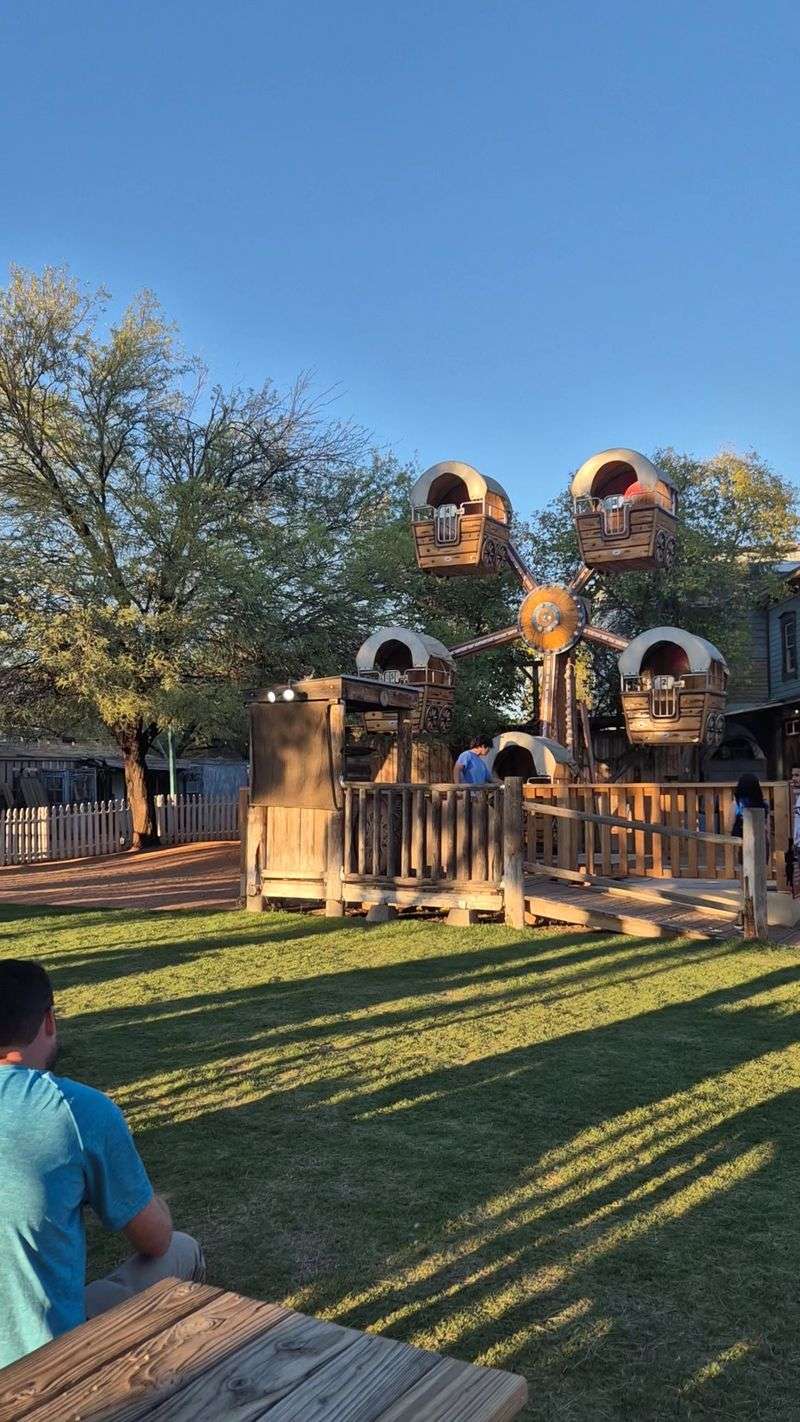 Kid Friendly Dining And Train Rides