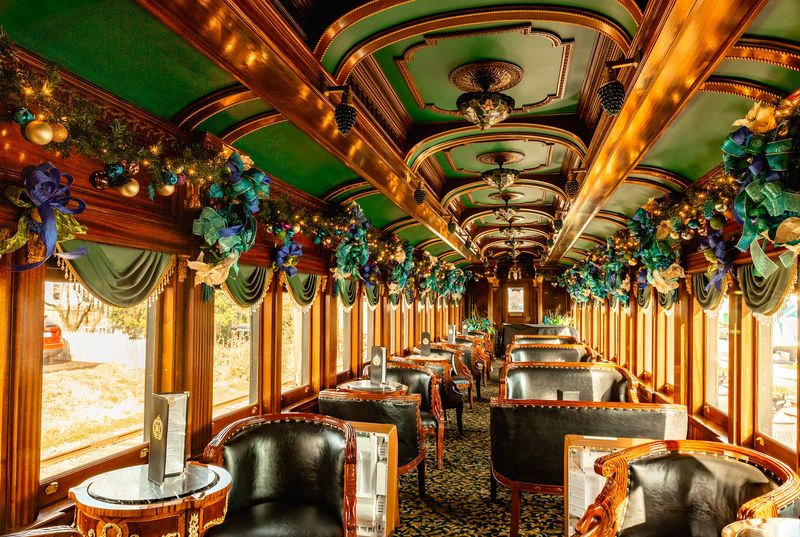 Live Music Adds Extra Atmosphere On Select Excursions