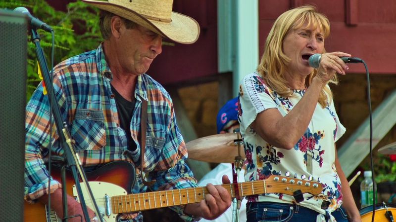Live Music And A Farm Market Full Of Goodies