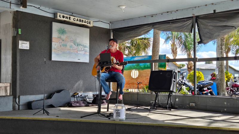 Live Music And A Friendly, Easygoing Crowd