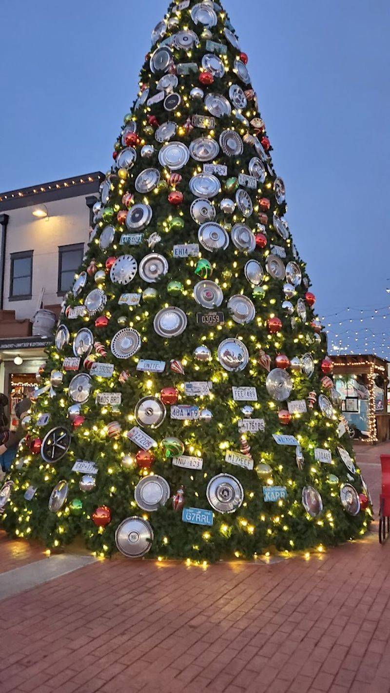 Food Vendors Offer Affordable Snacks