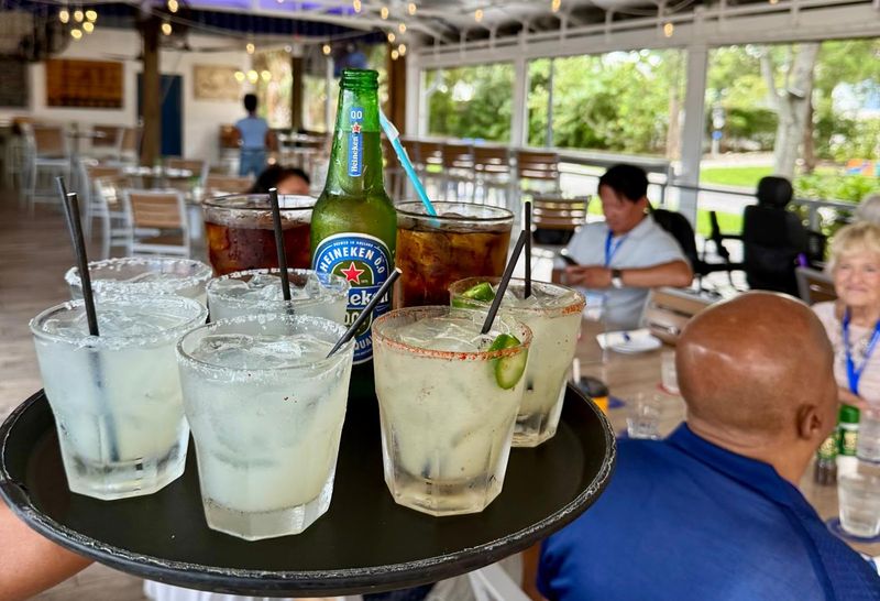 Live Music On Weekends Adds A Whole New Energy