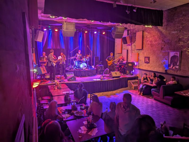 Live Music That Fills the Old Room