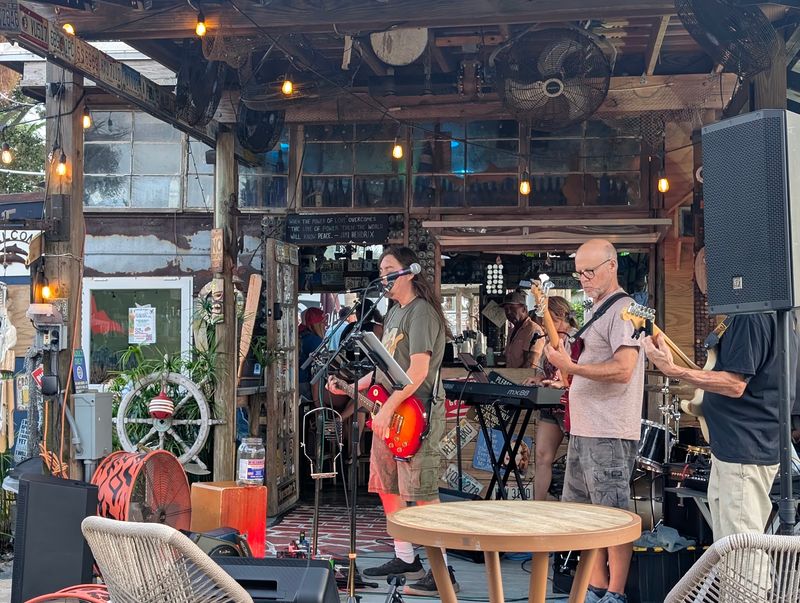 Live Music That Sets The Mood
