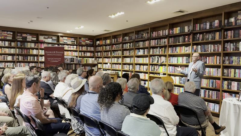 Author Events And Literary Gatherings Worth Planning Around