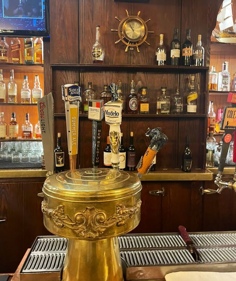 The Bar Experience That Keeps People Coming Back