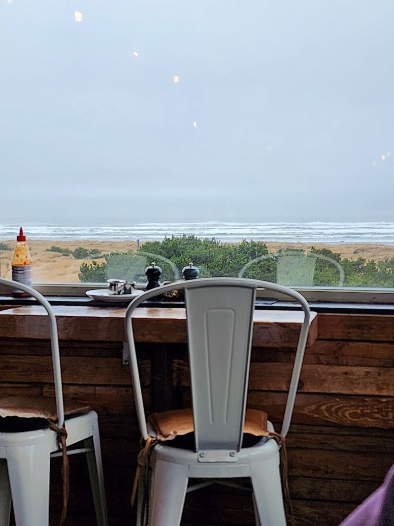 Live Music Turns Dinner Into An Event Live Music Turns Dinner Into An Event