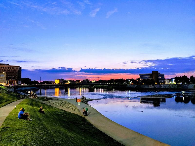 Live Music Under The Stars