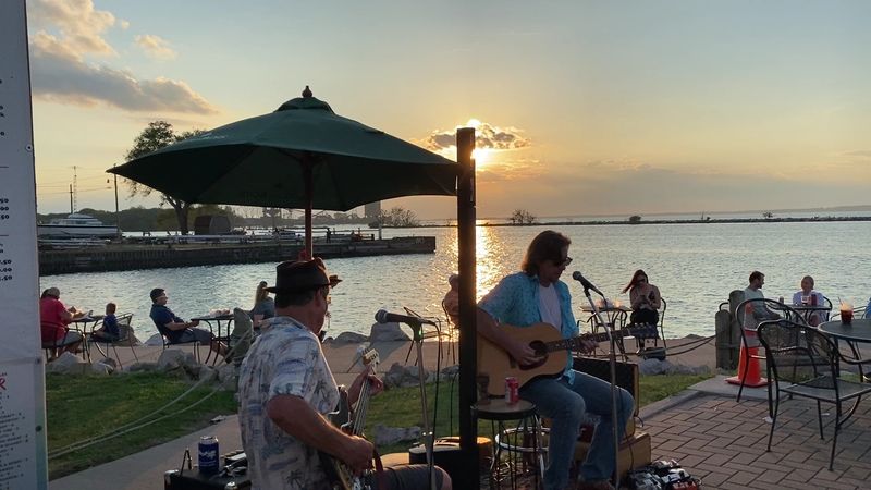 Live Music on the Bay