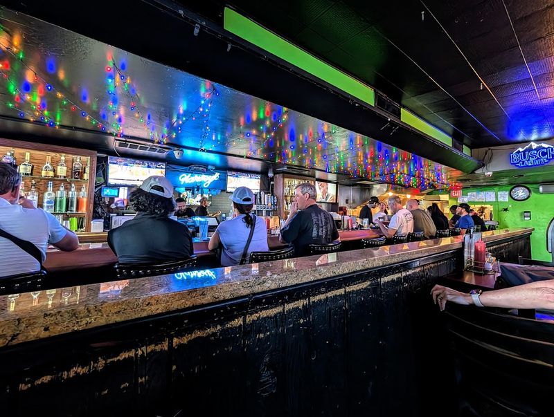 Harvey's Wineburger, Phoenix