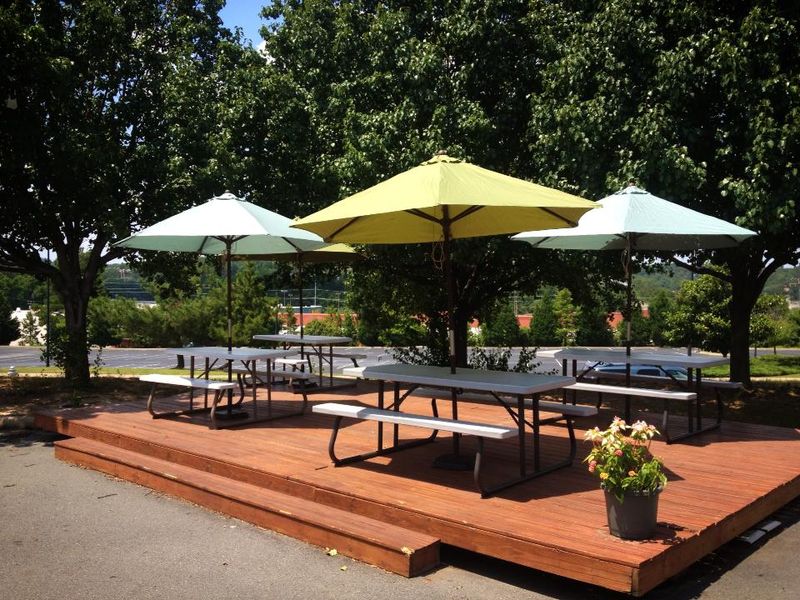 Shake's Frozen Custard, Little Rock